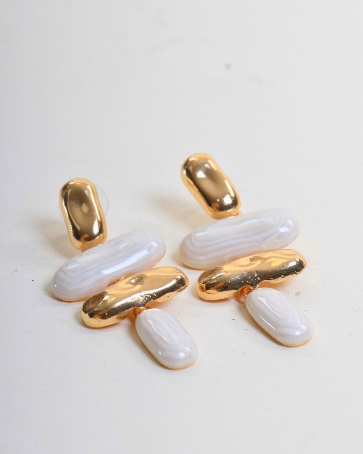 Orecchini con pietre